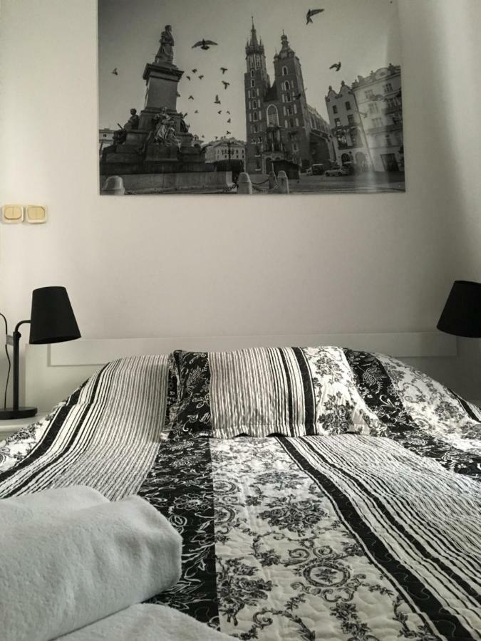 Old Cracow Apartments Krakow Exterior photo